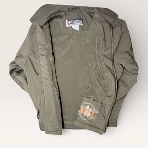 Columbia Men's Large Olive waterproof fleece lined Jacket